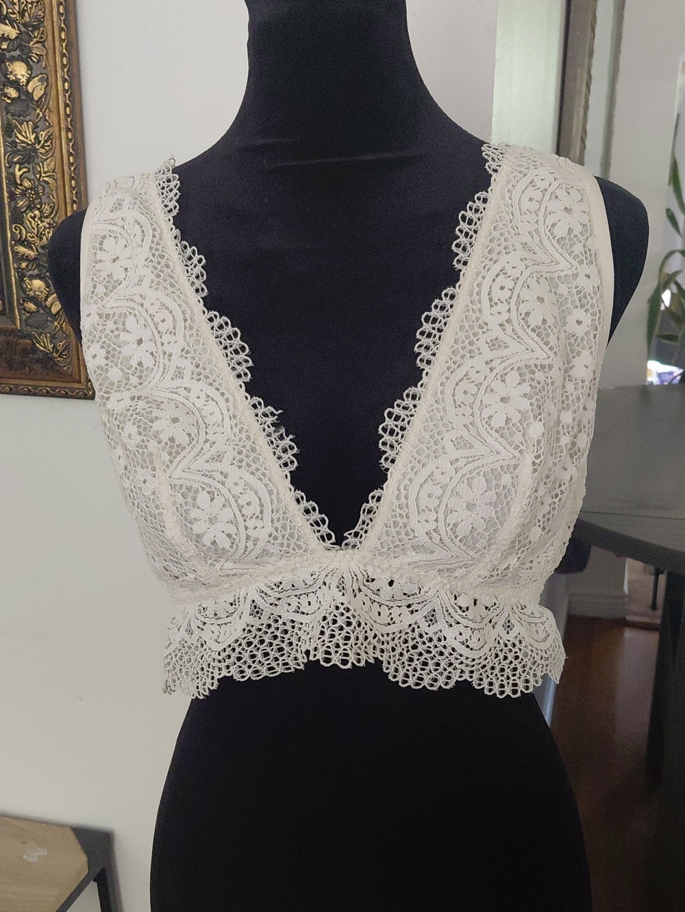 Victoria's Secret Ivory Lace Bralette